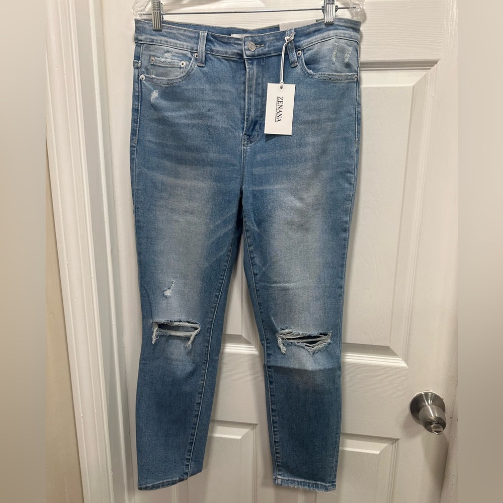 ZenanaDustressed Knee Jeans NWT